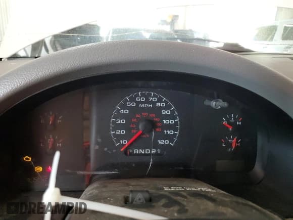 ✅ 2006 Ford F-150 XL • VIN: 1FTRF12W96KC56308 • Lot: 84530755. Wystawiony na Copart z przebiegiem Nie podano. Bezpłatny archiwum sprzedaży aukcyjnych z USA i szczegółowy raport historii pojazdu na DreamBid. Zdjęcie 9.