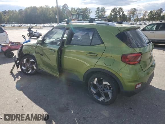 ✅ 2021 Hyundai Venue SEL • VIN: KMHRC8A39MU073092 • Lot: 76477964. Listed on Copart with 99,327 mi. Free auction sales archive from the USA and detailed vehicle history report at DreamBid. Image 2.