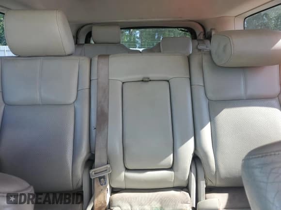 ✅ 2006 Jeep Commander Limited • VIN: 1J8HG58236C247434 • Lot: 53625045. Listed on Copart with 227,960 mi. Free auction sales archive from the USA and detailed vehicle history report at DreamBid. Image 10.