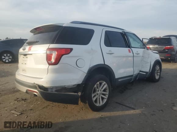 ✅ 2016 Ford Explorer XLT • VIN: 1FM5K7D80GGA74783 • Лот: 91893315. Опубликован ранее на Copart с пробегом Не указан. Бесплатный доступ к архиву аукционных продаж из США и подробный отчёт об истории автомобиля на DreamBid. Изображение 3.