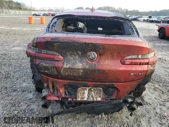 ✅ 2020 BMW X4 xDrive30i • VIN: 5UX2V1C0XL9B95845 • Lot: 44068695. Listed on Copart with Not provided. Free auction sales archive from the USA and detailed vehicle history report at DreamBid. Image 6.