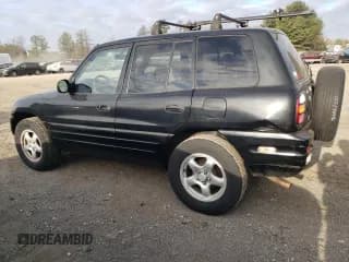 ✅ 1999 Toyota RAV4 • VIN: JT3GP10VXX7050857 • Лот: 78388524. Опубликован ранее на Copart с пробегом 234 908 миль. Бесплатный доступ к архиву аукционных продаж из США и подробный отчёт об истории автомобиля на DreamBid. Изображение 2.
