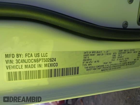 ✅ 2023 Jeep Compass (RED) Edition • VIN: 3C4NJDCN6PT502624 • Lot: 40811750. Wystawiony na IAAI z przebiegiem 18 595 mil. Bezpłatny archiwum sprzedaży aukcyjnych z USA i szczegółowy raport historii pojazdu na DreamBid. Zdjęcie 9.
