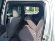 ✅ 2010 Toyota Tacoma PreRunner • VIN: 3TMJU4GN0AM095417 • Lot: 42834140. Listed on IAAI with 166,741 mi. Free auction sales archive from the USA and detailed vehicle history report at DreamBid. Image 8.