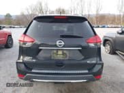 ✅ 2018 Nissan Rogue SV • VIN: JN8AT2MV5JW329728 • Лот: 43687498. Опубликован ранее на IAAI с пробегом 94 626 миль. Бесплатный доступ к архиву аукционных продаж из США и подробный отчёт об истории автомобиля на DreamBid. Изображение 17.