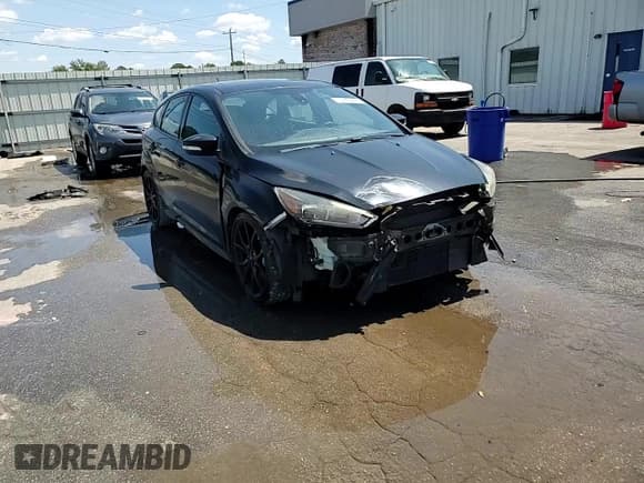 ✅ 2016 Ford Focus RS • VIN: WF0DP3TH3G4117930 • Lot: 71445695. Listed on Copart with 109,509 mi. Free auction sales archive from the USA and detailed vehicle history report at DreamBid. Image 14.