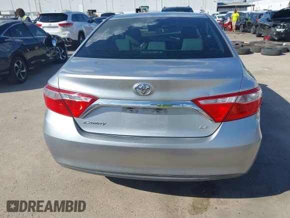 2015 Toyota Camry LE with VIN 4T4BF1FK9FR516236, listed as a IAAI auction lot 43400984 with 119,889 mi miles and . Bid and sale history available at DreamBid. Image 17.