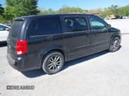 ✅ 2015 Dodge Grand Caravan American Value • VIN: 2C4RDGBG5FR704806 • Lot: 42143136. Wystawiony na IAAI z przebiegiem 167 058 mil. Bezpłatny archiwum sprzedaży aukcyjnych z USA i szczegółowy raport historii pojazdu na DreamBid. Zdjęcie 4.
