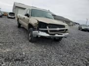 ✅ 2004 Chevrolet Silverado 2500HD LS • VIN: 1GCHK29U44E242992 • Lot: 89549205. Wystawiony na Copart z przebiegiem 247 500 mil. Bezpłatny archiwum sprzedaży aukcyjnych z USA i szczegółowy raport historii pojazdu na DreamBid. Zdjęcie 13.