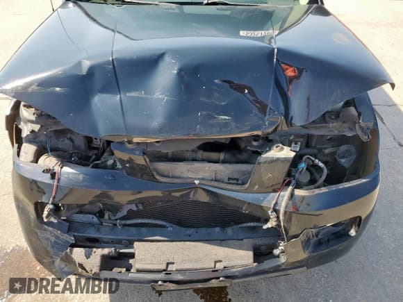 ✅ 2006 Saturn VUE • VIN: 5GZCZ53476S810168 • Lot: 53257285. Wystawiony na Copart z przebiegiem 182 069 mil. Bezpłatny archiwum sprzedaży aukcyjnych z USA i szczegółowy raport historii pojazdu na DreamBid. Zdjęcie 12.