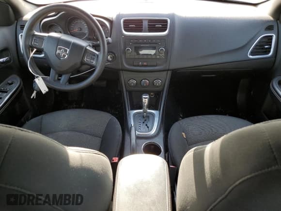 ✅ 2013 Dodge Avenger SE • VIN: 1C3CDZAB9DN530471 • Лот: 76844654. Опубликован ранее на Copart с пробегом 117 500 миль. Бесплатный доступ к архиву аукционных продаж из США и подробный отчёт об истории автомобиля на DreamBid. Изображение 8.