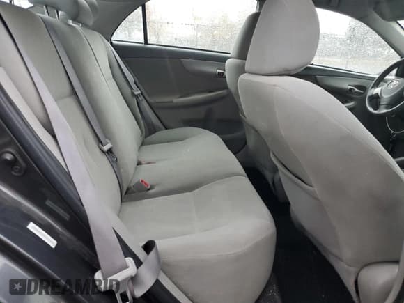 ✅ 2010 Toyota Corolla • VIN: 1NXBU4EE2AZ175459 • Lot: 82770035. Listed on Copart with 195,520 mi. Free auction sales archive from the USA and detailed vehicle history report at DreamBid. Image 10.