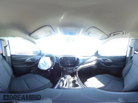 2019 Chevrolet Traverse LS with VIN 1GNERFKW5KJ121725, listed as a IAAI auction lot 43142189 with Not provided miles and . Bid and sale history available at DreamBid. Image 18.