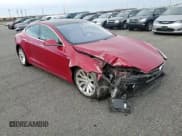✅ 2017 Tesla Model S 100D • VIN: 5YJSA1E2XHF194717 • Lot: 82676165. Wystawiony na Copart z przebiegiem Nie podano. Bezpłatny archiwum sprzedaży aukcyjnych z USA i szczegółowy raport historii pojazdu na DreamBid. Zdjęcie 14.