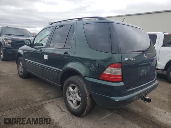 ✅ 2001 Mercedes-Benz M 320/430/500 • VIN: 4JGAB54E81A222262 • Lot: 74345414. Wystawiony na Copart z przebiegiem Nie podano. Bezpłatny archiwum sprzedaży aukcyjnych z USA i szczegółowy raport historii pojazdu na DreamBid. Zdjęcie 2.
