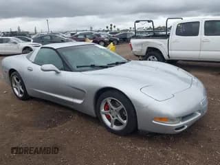 ✅ 2001 Chevrolet Corvette • VIN: 1G1YY22G715126239 • Lot: 42185360. Wystawiony na IAAI z przebiegiem 153 607 mil. Bezpłatny archiwum sprzedaży aukcyjnych z USA i szczegółowy raport historii pojazdu na DreamBid. Zdjęcie 1.