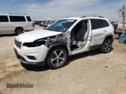 ✅ 2019 Jeep Cherokee Limited • VIN: 1C4PJLDB5KD195890 • Lot: 53978045. Wystawiony na Copart z przebiegiem 102 690 mil. Bezpłatny archiwum sprzedaży aukcyjnych z USA i szczegółowy raport historii pojazdu na DreamBid. Zdjęcie 1.