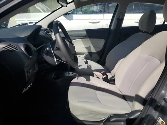 ✅ 2019 Mitsubishi Mirage ES • VIN: ML32F3FJ3KHF18347 • Lot: 85696755. Listed on Copart with 25,222 mi. Free auction sales archive from the USA and detailed vehicle history report at DreamBid. Image 7.