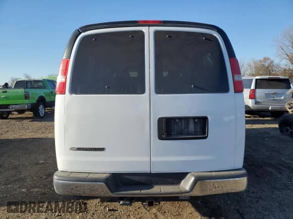 2017 Chevrolet Express Passenger LT с VIN 1GAWGFFF3H1253848, выставлен на аукционе Copart как лот 82126664 с пробегом Не указан миль и Списание • Salvage title. История ставок и продаж доступна на DreamBid. Изображение 6.