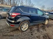 ✅ 2018 Ford Escape SE • VIN: 1FMCU9GD3JUC25422 • Lot: 95835625. Wystawiony na Copart z przebiegiem 93 399 mil. Bezpłatny archiwum sprzedaży aukcyjnych z USA i szczegółowy raport historii pojazdu na DreamBid. Zdjęcie 3.
