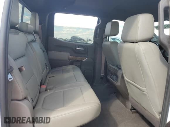 ✅ 2020 Chevrolet Silverado 1500 RST • VIN: 3GCPWDET1LG410264 • Lot: 46705815. Wystawiony na Copart z przebiegiem Nie podano. Bezpłatny archiwum sprzedaży aukcyjnych z USA i szczegółowy raport historii pojazdu na DreamBid. Zdjęcie 10.