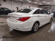 ✅ 2011 Hyundai Sonata Limited • VIN: 5NPEC4AC9BH035431 • Lot: 42960977. Listed on IAAI with 185,739 mi. Free auction sales archive from the USA and detailed vehicle history report at DreamBid. Image 4.