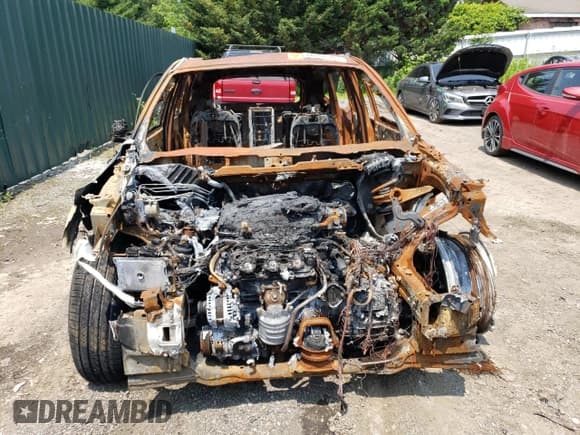 ✅ 2025 Acura MDX • VIN: N0V1N60262505 • Lot: 60262505. Wystawiony na Copart z przebiegiem Nie podano. Bezpłatny archiwum sprzedaży aukcyjnych z USA i szczegółowy raport historii pojazdu na DreamBid. Zdjęcie 5.