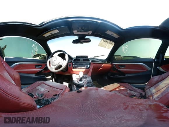 ✅ 2019 BMW 4 Series 430i • VIN: WBA4W3C5XKAF93209 • Lot: 42974495. Wystawiony na IAAI z przebiegiem Nie podano. Bezpłatny archiwum sprzedaży aukcyjnych z USA i szczegółowy raport historii pojazdu na DreamBid. Zdjęcie 18.