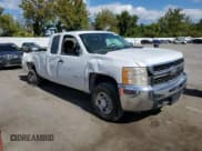 ✅ 2009 Chevrolet Silverado 2500HD Work Truck • VIN: 1GCHC49K99E100913 • Лот: 70993945. Опубликован ранее на Copart с пробегом Не указан. Бесплатный доступ к архиву аукционных продаж из США и подробный отчёт об истории автомобиля на DreamBid. Изображение 4.