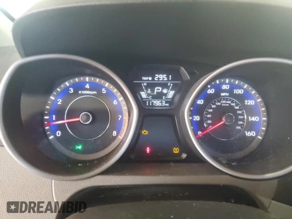 ✅ 2016 Hyundai Elantra Sport • VIN: KMHDH4AHXGU522980 • Lot: 70684335. Listed on Copart with 117,963 mi. Free auction sales archive from the USA and detailed vehicle history report at DreamBid. Image 9.