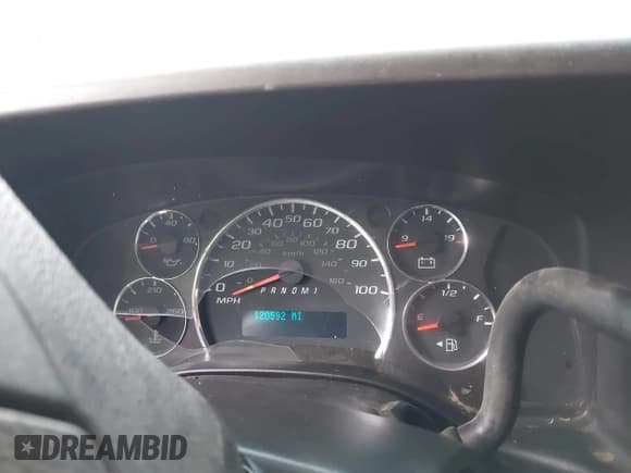 ✅ 2020 Chevrolet Express Cargo • VIN: 1GCWGAFG0L1229714 • Lot: 42902507. Listed on IAAI with 120,592 mi. Free auction sales archive from the USA and detailed vehicle history report at DreamBid. Image 7.