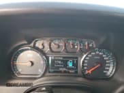 ✅ 2020 Chevrolet Suburban LT • VIN: 1GNSCHKC9LR180737 • Lot: 68883224. Wystawiony na Copart z przebiegiem 159 723 mil. Bezpłatny archiwum sprzedaży aukcyjnych z USA i szczegółowy raport historii pojazdu na DreamBid. Zdjęcie 9.