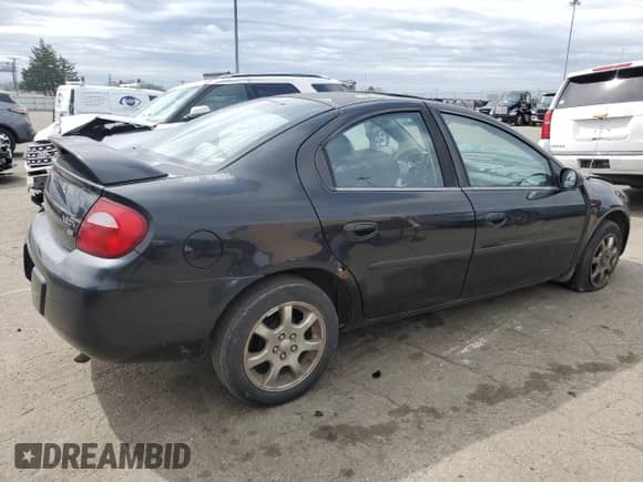 2005 Dodge Neon SXT z VIN 1B3ES56C35D250641, wystawiony jako Copart lot #49653945 z przebiegiem 45 332 mil mil oraz Szkoda całkowita • Salvage title. Historia ofert i sprzedaży dostępna na DreamBid. Obrazek 3.