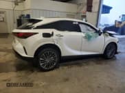 ✅ 2024 Lexus RX 450h+ Luxury • VIN: JTJCJMGA9R2015210 • Lot: 86268164. Wystawiony na Copart z przebiegiem Nie podano. Bezpłatny archiwum sprzedaży aukcyjnych z USA i szczegółowy raport historii pojazdu na DreamBid. Zdjęcie 3.