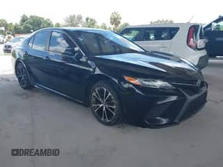 2019 Toyota Camry LE z VIN 4T1B11HKXKU217662, wystawiony jako IAAI lot #42639751 z przebiegiem 208 492 mil mil oraz . Historia ofert i sprzedaży dostępna na DreamBid. Obrazek 1.