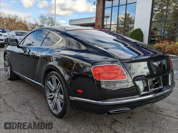 ✅ 2016 Bentley Continental GT • VIN: SCBFU7ZA9GC050989 • Lot: 44276495. Listed on Copart with 8,523 mi. Free auction sales archive from the USA and detailed vehicle history report at DreamBid. Image 3.