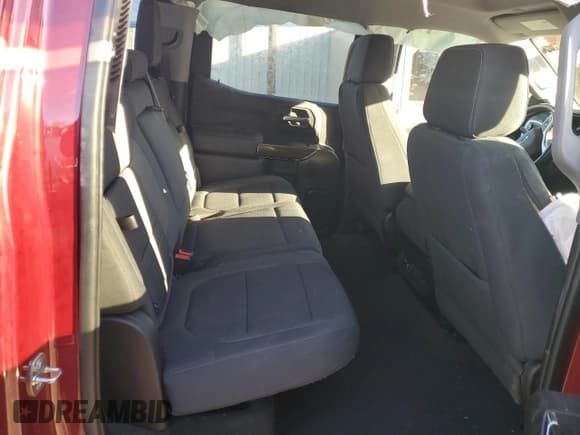 ✅ 2020 Chevrolet Silverado 1500 RST • VIN: 3GCUYEEDXLG240093 • Lot: 89543325. Wystawiony na Copart z przebiegiem 141 048 mil. Bezpłatny archiwum sprzedaży aukcyjnych z USA i szczegółowy raport historii pojazdu na DreamBid. Zdjęcie 11.