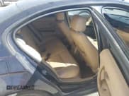 ✅ 2007 BMW 3 Series 328i • VIN: WBAVA33567KX83770 • Lot: 41526173. Wystawiony na IAAI z przebiegiem 117 995 mil. Bezpłatny archiwum sprzedaży aukcyjnych z USA i szczegółowy raport historii pojazdu na DreamBid. Zdjęcie 8.