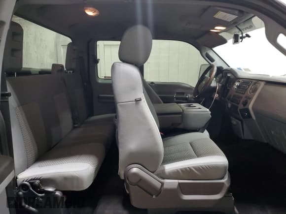 ✅ 2014 Ford F-250 XL • VIN: 1FT7X2B64EEB75286 • Lot: 50680995. Listed on Copart with 136,882 mi. Free auction sales archive from the USA and detailed vehicle history report at DreamBid. Image 10.