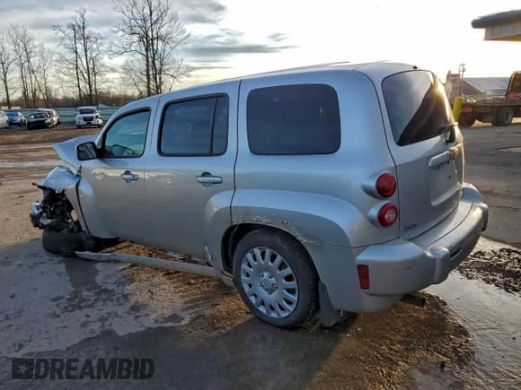 ✅ 2010 Chevrolet HHR 1LT • VIN: 3GNBABDB2AS606768 • Лот: 92828335. Опубликован ранее на Copart с пробегом Не указан. Бесплатный доступ к архиву аукционных продаж из США и подробный отчёт об истории автомобиля на DreamBid. Изображение 2.