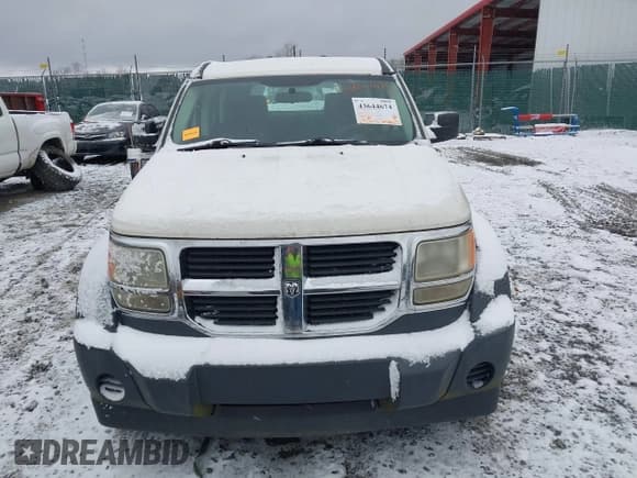 ✅ 2008 Dodge Nitro SXT • VIN: 1D8GU28K48W250727 • Lot: 43644674. Wystawiony na IAAI z przebiegiem 183 243 mil. Bezpłatny archiwum sprzedaży aukcyjnych z USA i szczegółowy raport historii pojazdu na DreamBid. Zdjęcie 6.