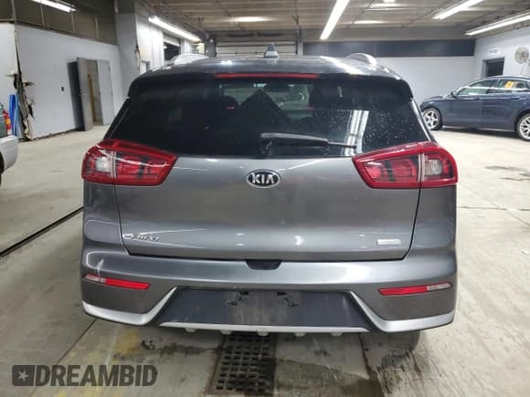 ✅ 2018 Kia Niro LX • VIN: KNDCB3LC2J5138884 • Lot: 51636625. Wystawiony na Copart z przebiegiem 85 431 mil. Bezpłatny archiwum sprzedaży aukcyjnych z USA i szczegółowy raport historii pojazdu na DreamBid. Zdjęcie 6.