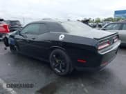 ✅ 2017 Dodge Challenger R/T • VIN: 2C3CDZBT5HH549038 • Лот: 43455235. Опубликован ранее на IAAI с пробегом 129 791 миль. Бесплатный доступ к архиву аукционных продаж из США и подробный отчёт об истории автомобиля на DreamBid. Изображение 3.