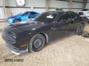 ✅ 2023 Dodge Challenger R/T • VIN: 2C3CDZBT1PH614725 • Lot: 64138014. Wystawiony na Copart z przebiegiem Nie podano. Bezpłatny archiwum sprzedaży aukcyjnych z USA i szczegółowy raport historii pojazdu na DreamBid. Zdjęcie 1.