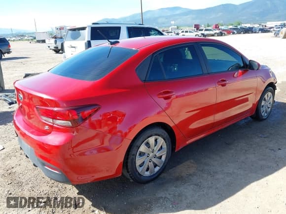 ✅ 2020 Kia Rio S • VIN: 3KPA24AD8LE343996 • Lot: 42367673. Listed on IAAI with 61,330 mi. Free auction sales archive from the USA and detailed vehicle history report at DreamBid. Image 4.
