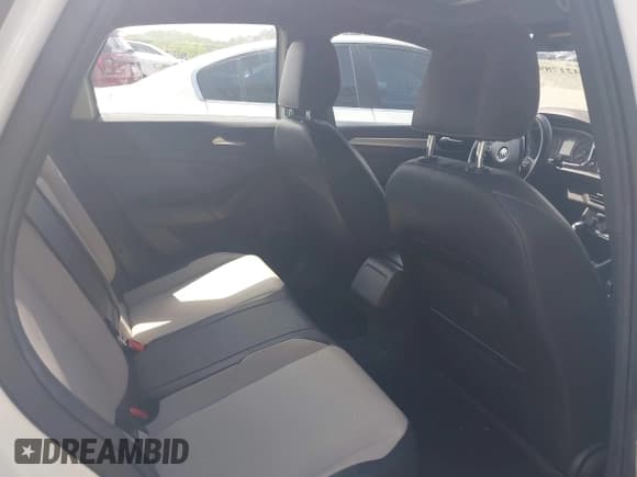 ✅ 2019 Volkswagen Jetta S • VIN: 3VWC57BU9KM103048 • Lot: 42178911. Listed on IAAI with 111,913 mi. Free auction sales archive from the USA and detailed vehicle history report at DreamBid. Image 8.