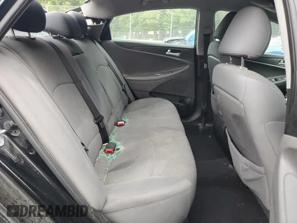 ✅ 2013 Hyundai Sonata GLS • VIN: 5NPEB4AC7DH742677 • Lot: 62876454. Listed on Copart with 240,222 mi. Free auction sales archive from the USA and detailed vehicle history report at DreamBid. Image 11.