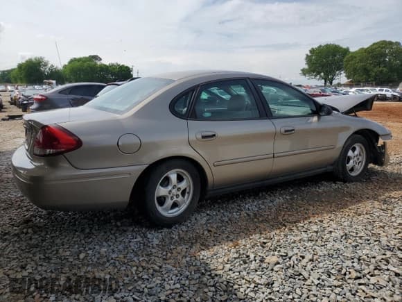 ✅ 2004 Ford Taurus SE • VIN: 1FAFP532X4A192520 • Lot: 54305335. Listed on Copart with Not provided. Free auction sales archive from the USA and detailed vehicle history report at DreamBid. Image 3.