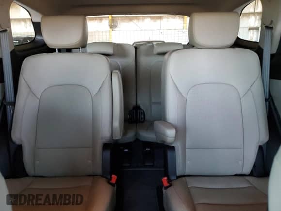 2019 Hyundai Santa Fe Limited Ultimate z VIN KM8SRDHF2KU299769, wystawiony jako Copart lot #56096314 z przebiegiem 30 187 mil mil oraz Szkoda całkowita • Salvage title. Historia ofert i sprzedaży dostępna na DreamBid. Obrazek 10.