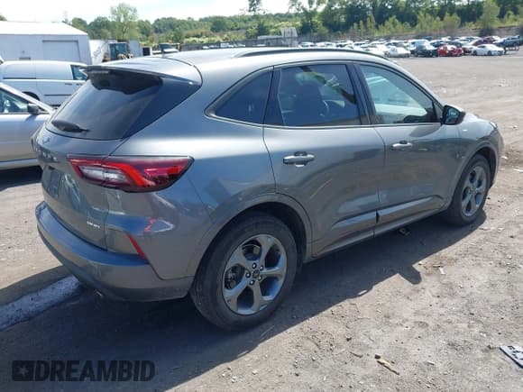 ✅ 2024 Ford Escape ST-Line • VIN: 1FMCU9MN8RUA12278 • Лот: 43095646. Опубликован ранее на IAAI с пробегом 10 025 миль. Бесплатный доступ к архиву аукционных продаж из США и подробный отчёт об истории автомобиля на DreamBid. Изображение 4.
